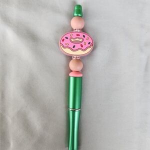 PINK FROSTED DONUT BEADABLE PEN